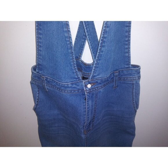 TINSELTOWN Bib Overalls Sz 9 W32 Denim Stretch wide leg Hipster Romper light blu - Picture 4 of 11
